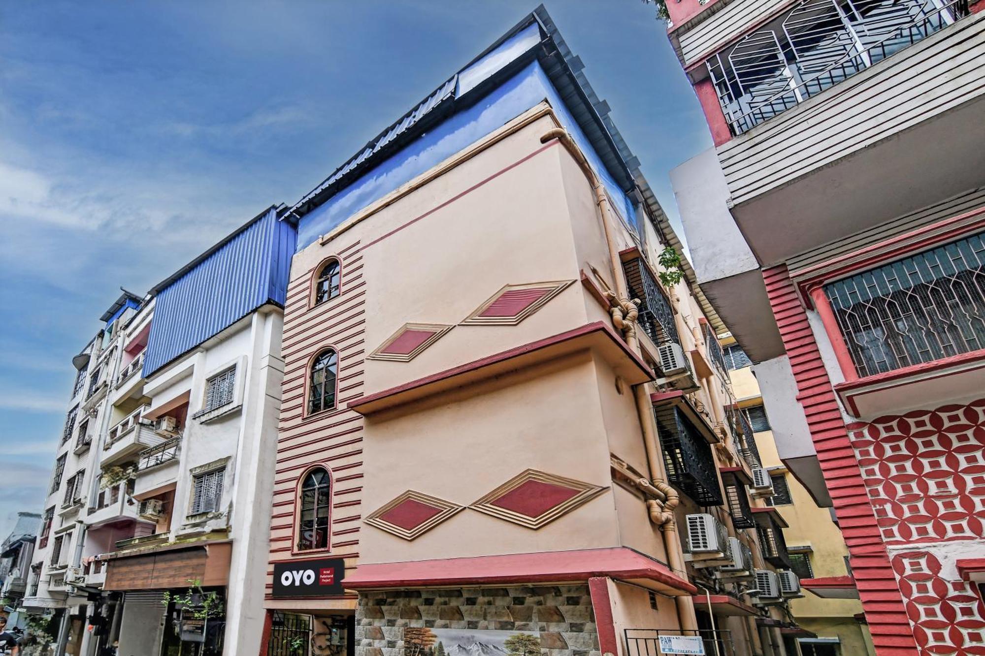 Oyo61945帕德马瓦蒂项目有限公司酒店 Dum Dum 外观 照片